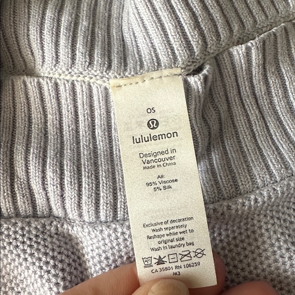 Lululemon Forward Flow Poncho Light Purple Grey - Picture 3 of 7